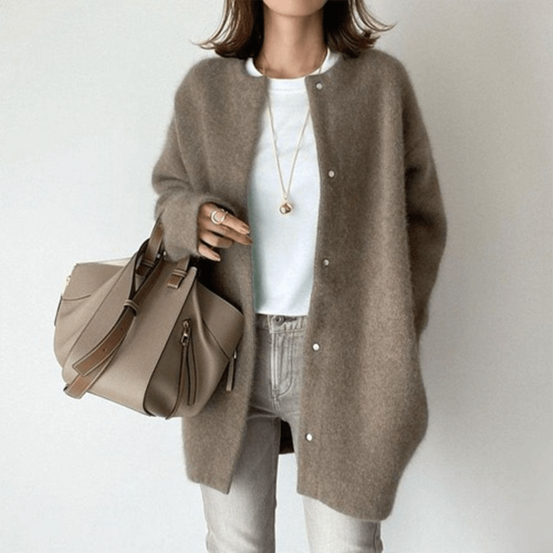 Tremoria | Women’s Timeless Button Knit Cardigan