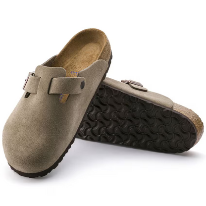 Boston Suede Clogs – Premium Leather Comfort Clogs with Soft Anatomical Footbed1
